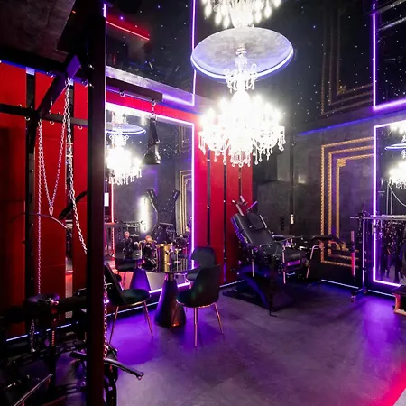 Apartamento No Limits House - Bdsm Red Desire