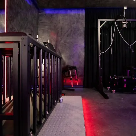 No Limits House - Bdsm Red Desire Apartamento Varsovia