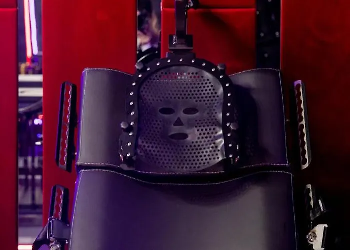 Apartament No Limits House - Bdsm Red Desire