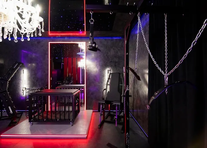 No Limits House - Bdsm Red Desire Apartament Warszawa