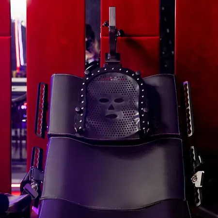 Apartament No Limits House - Bdsm Red Desire